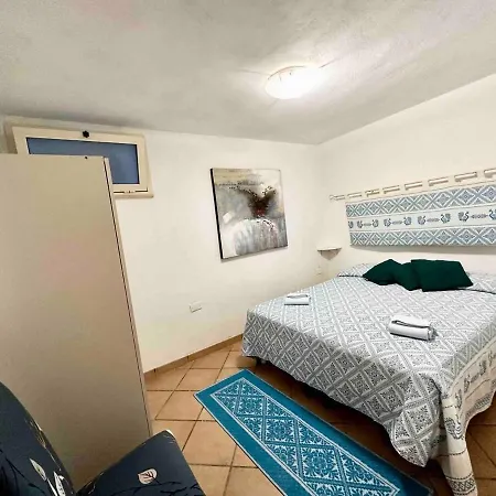Campulongu A 150 Mt Dal Mare, Carolina Prázdninový dům Villasimius