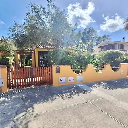 Holiday home Campulongu A 150 Mt Dal Mare, Carolina *